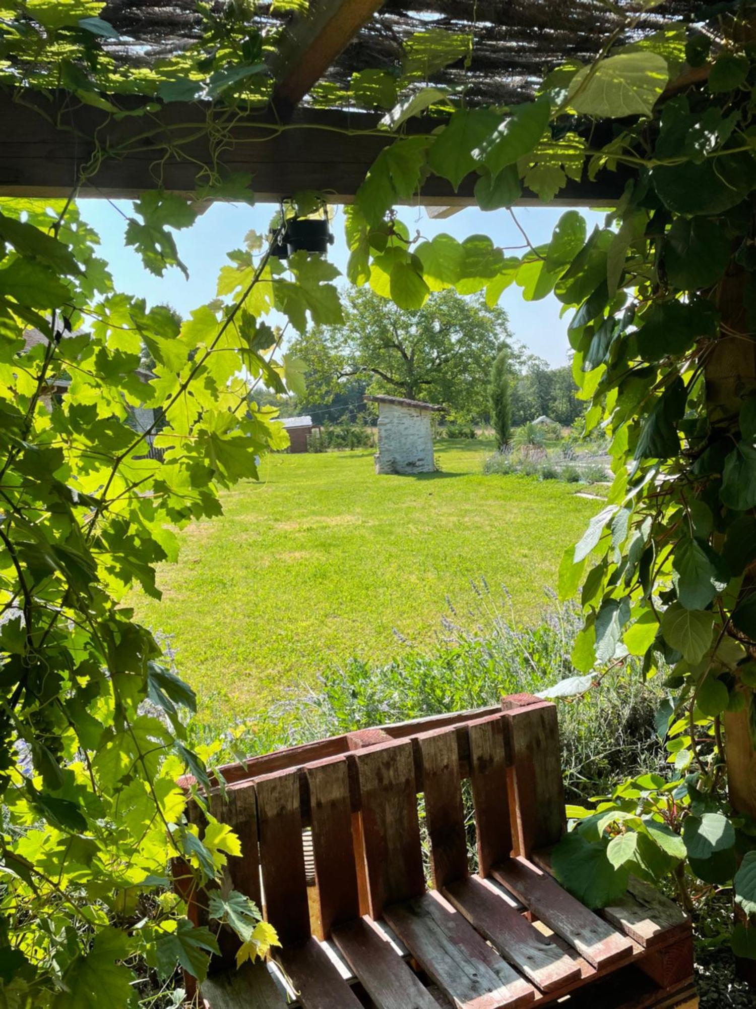 Delightful French Rustic Studio Jumilhac-le-Grand Extérieur photo